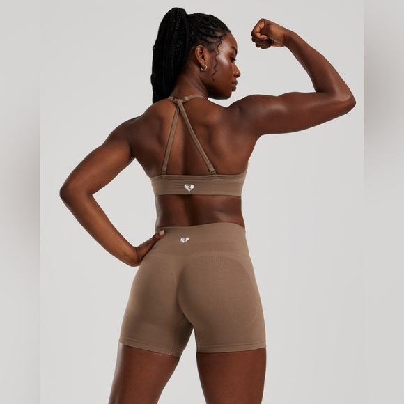Women’s Best Seamless Gym Shorts in Mocha Brown | Size XS/S - Picture 3 of 9